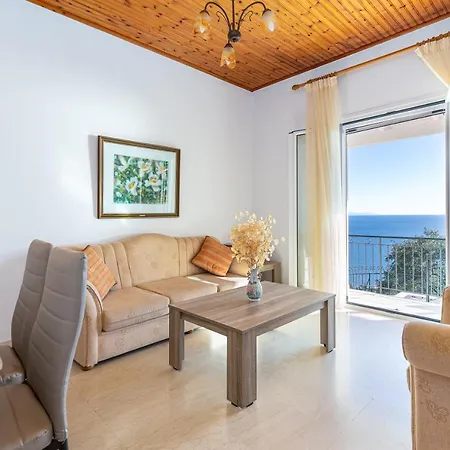 Katina * Nisaki (Corfu)